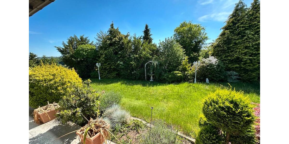 Bungalow Schiffweiler - 9 Zimmer, 159 m&sup2;, 269.000&euro; | Angebot:26711169