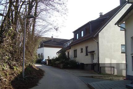 Wohnung Saarbrücken Neue Bremm - 3 Zimmer, 80 m&sup2;, 750&euro; | Angebot:26515608