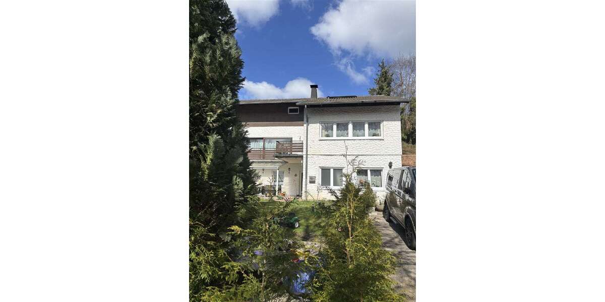 Einfamilienhaus Zweibrücken - 6 Zimmer, 250 m&sup2;, 375.000&euro; | Angebot:26488367