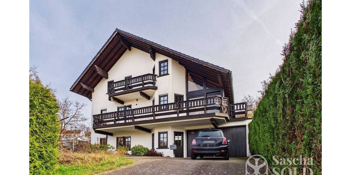 Freistehendes Einfamilienhaus mit Einliegerwohnung auf weitläufigem Grundstück mit Panoramablick - Einfamilienhaus Sankt Ingbert St. Ingbert | Angebot:26178655