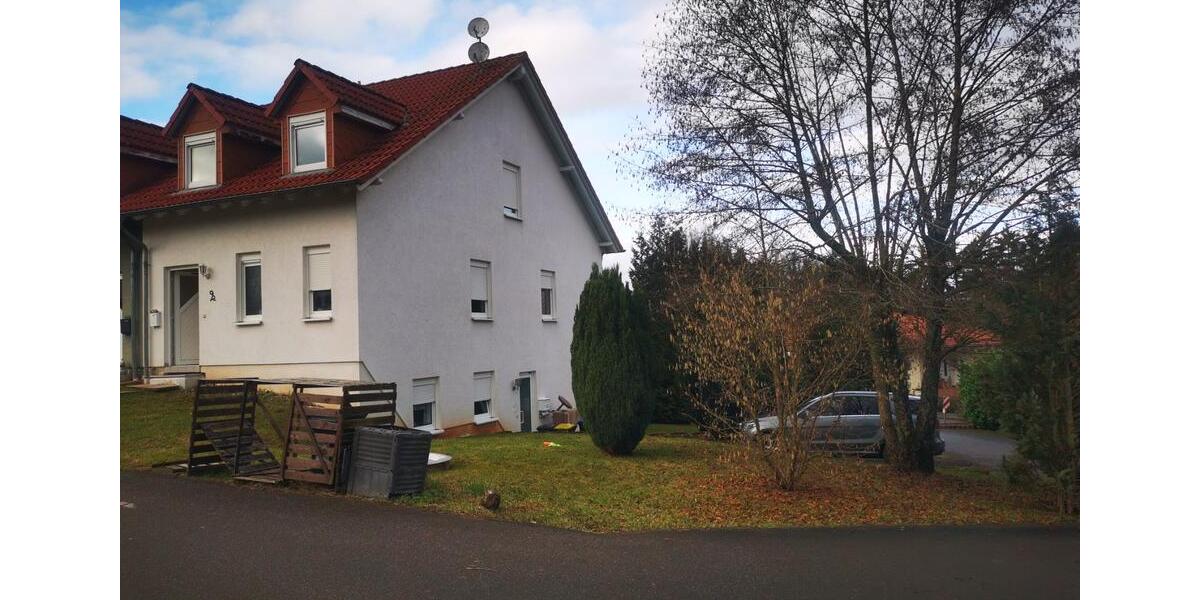 Doppelhaushälfte Nalbach - 6 Zimmer, 185 m&sup2;, 238.000&euro; | Angebot:25511209