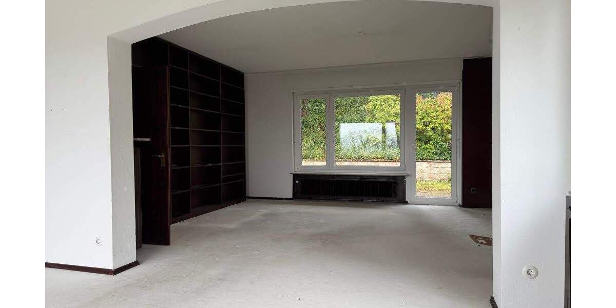 Einfamilienhaus Saarbrücken-Dudweiler Dudweiler - 5 Zimmer, 150 m&sup2;, 345.000&euro; | Angebot:25821765