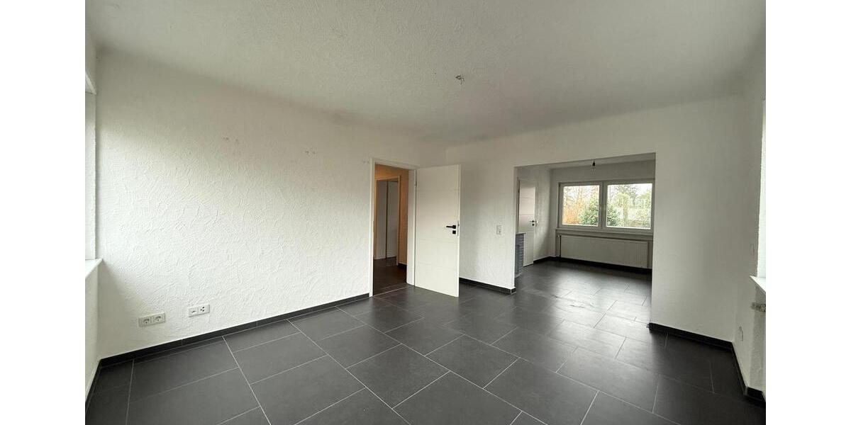 Etagenwohnung Wadgassen - 2.5 Zimmer, 65 m&sup2;, 600&euro; | Angebot:25324027