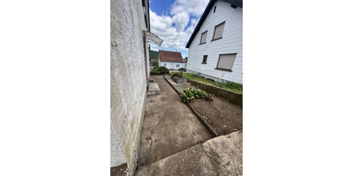 Einfamilienhaus Schmelz / Limbach Limbach - 4 Zimmer, 127 m&sup2;, 85.000&euro; | Angebot:25705075