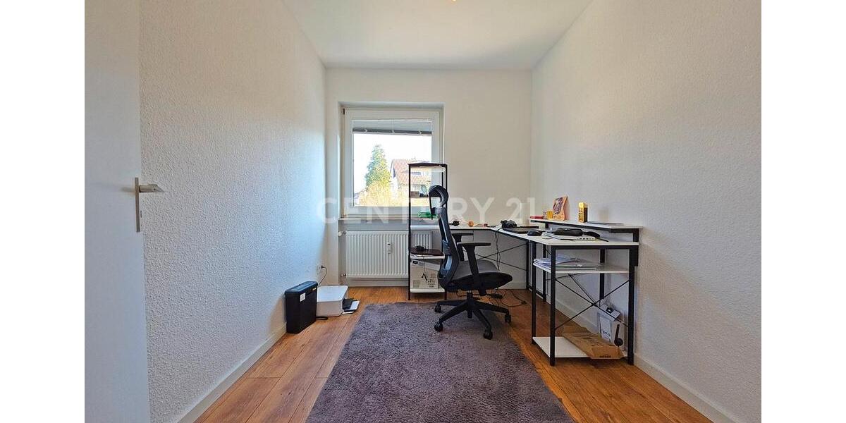 Etagenwohnung Saarbrücken Kieselhumes - 4 Zimmer, 84 m&sup2;, 1.090&euro; | Angebot:26381067
