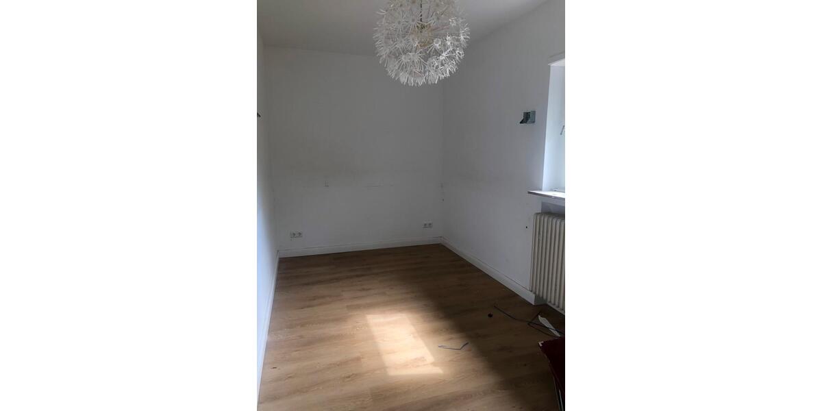 Etagenwohnung Saarbrücken Scheidt - 3 Zimmer, 78 m&sup2;, 680&euro; | Angebot:26407961
