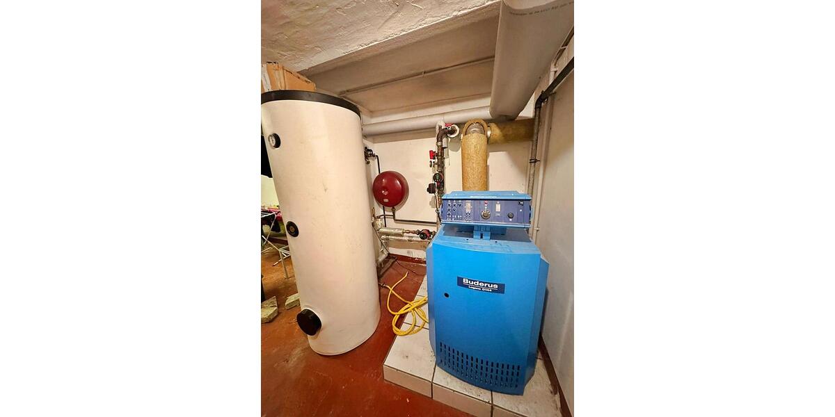 Reihenhaus Saarbrücken St. Arnual - 8 Zimmer, 170 m&sup2;, 319.000&euro; | Angebot:25403151