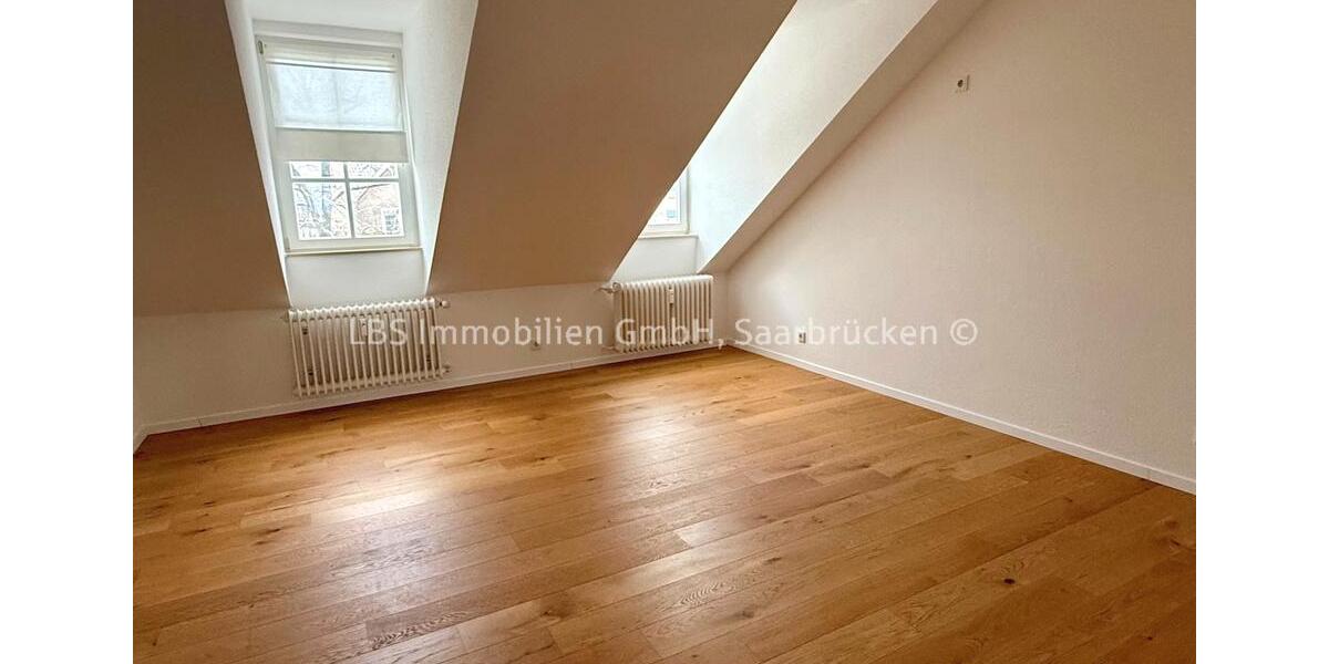 Dachgeschoßwohnung Saarlouis - 3 Zimmer, 95 m&sup2;, 820&euro; | Angebot:25442999