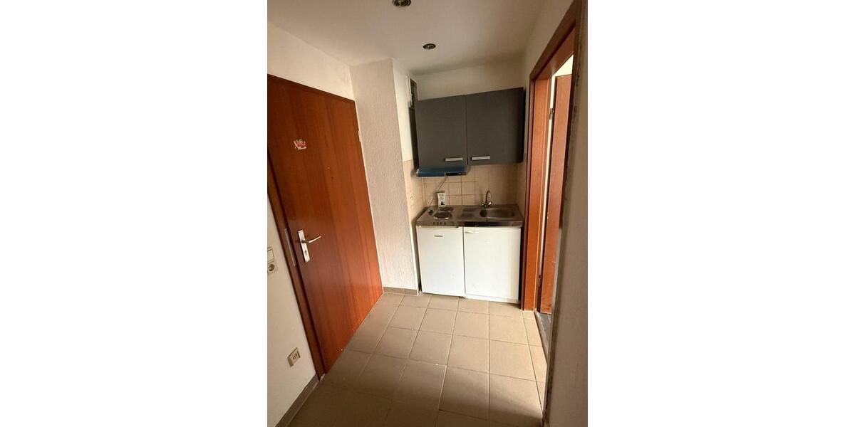 Etagenwohnung Saarbrücken Dudweiler - 1 Zimmer, 25 m&sup2;, 550&euro; | Angebot:25280891
