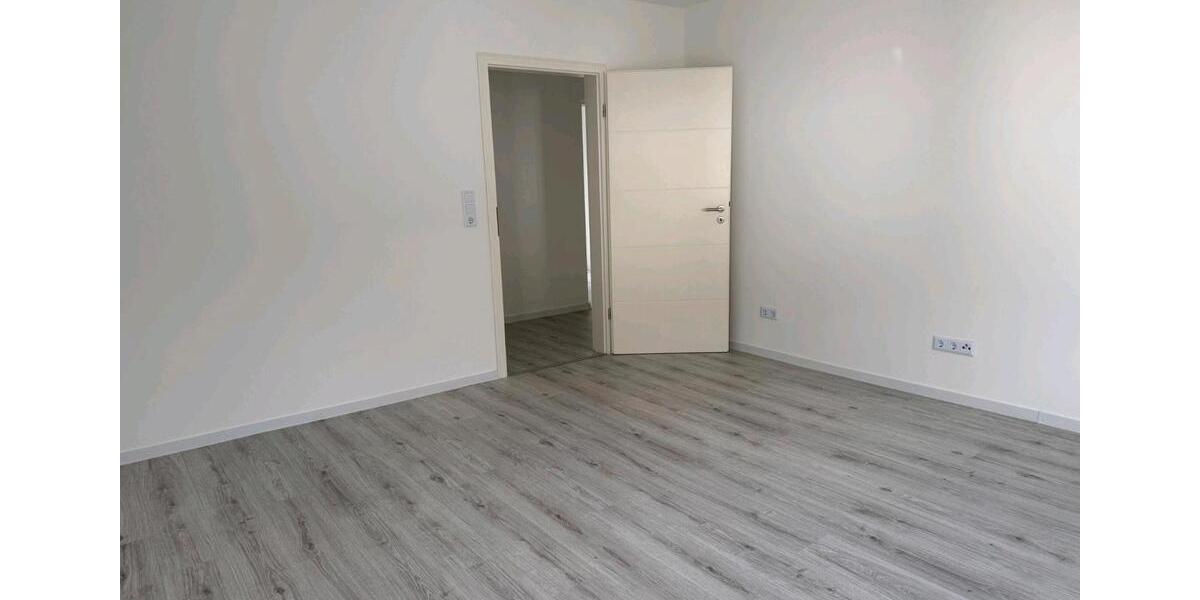 Etagenwohnung Homburg - 2 Zimmer, 70 m&sup2;, 570&euro; | Angebot:25592288