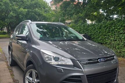 Ford Kuga 110.980 km 10.199 &euro; Saarbrücken 66127