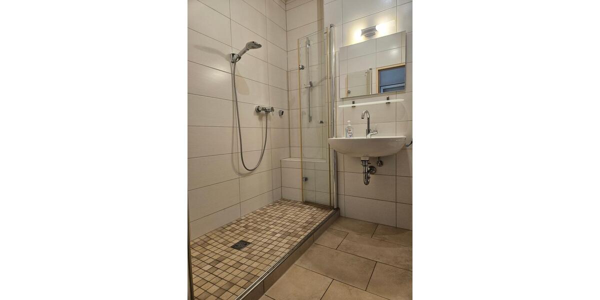 Etagenwohnung Ottweiler - 3 Zimmer, 90 m&sup2;, 850&euro; | Angebot:26560905