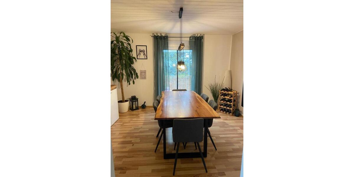 Maisonettenwohnung Merchweiler - 4 Zimmer, 105 m&sup2;, 680&euro; | Angebot:25830984