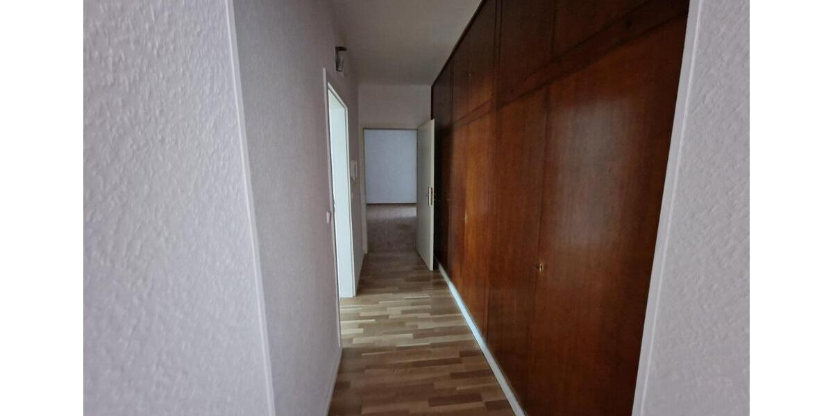 Etagenwohnung Hornbach - 3 Zimmer, 83 m&sup2;, 420&euro; | Angebot:25353599