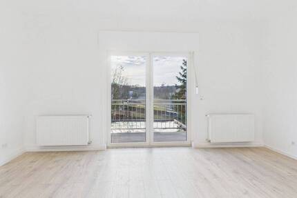 Wohnung Saarbrücken Brebach-Fechingen - 3 Zimmer, 98 m&sup2;, 1.000&euro; | Angebot:26343532