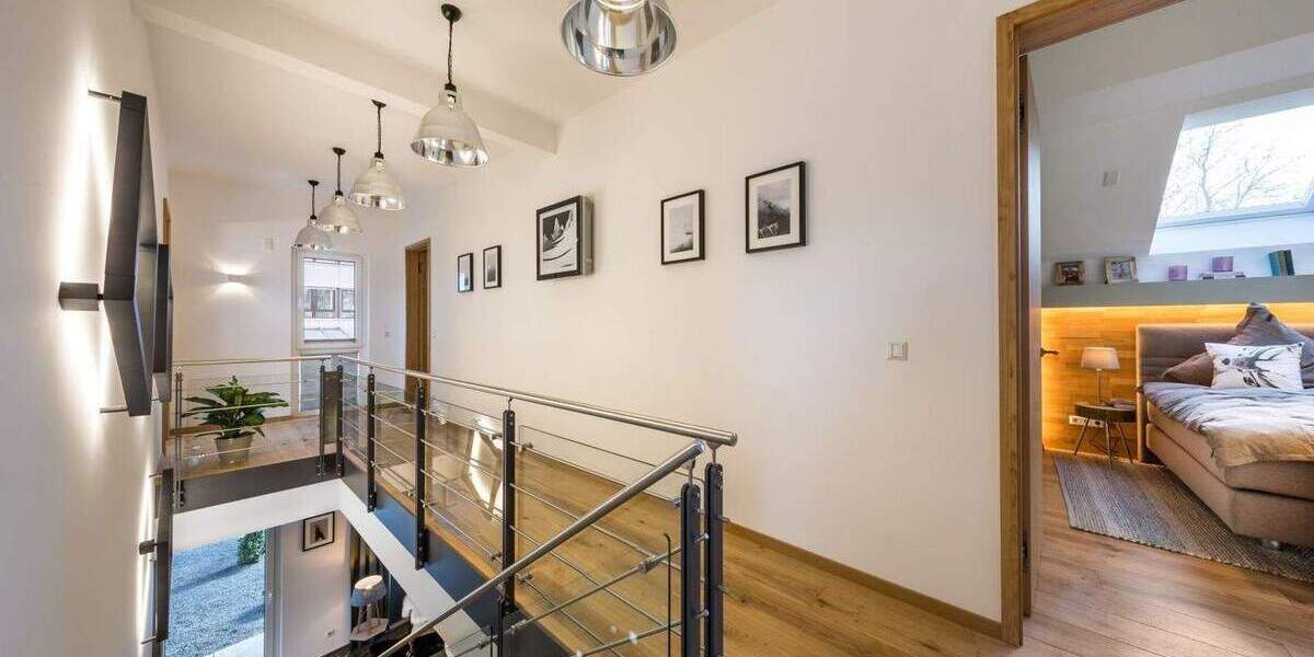 Einfamilienhaus Zweibrücken - 7 Zimmer, 196 m&sup2;, 727.200&euro; | Angebot:25675099