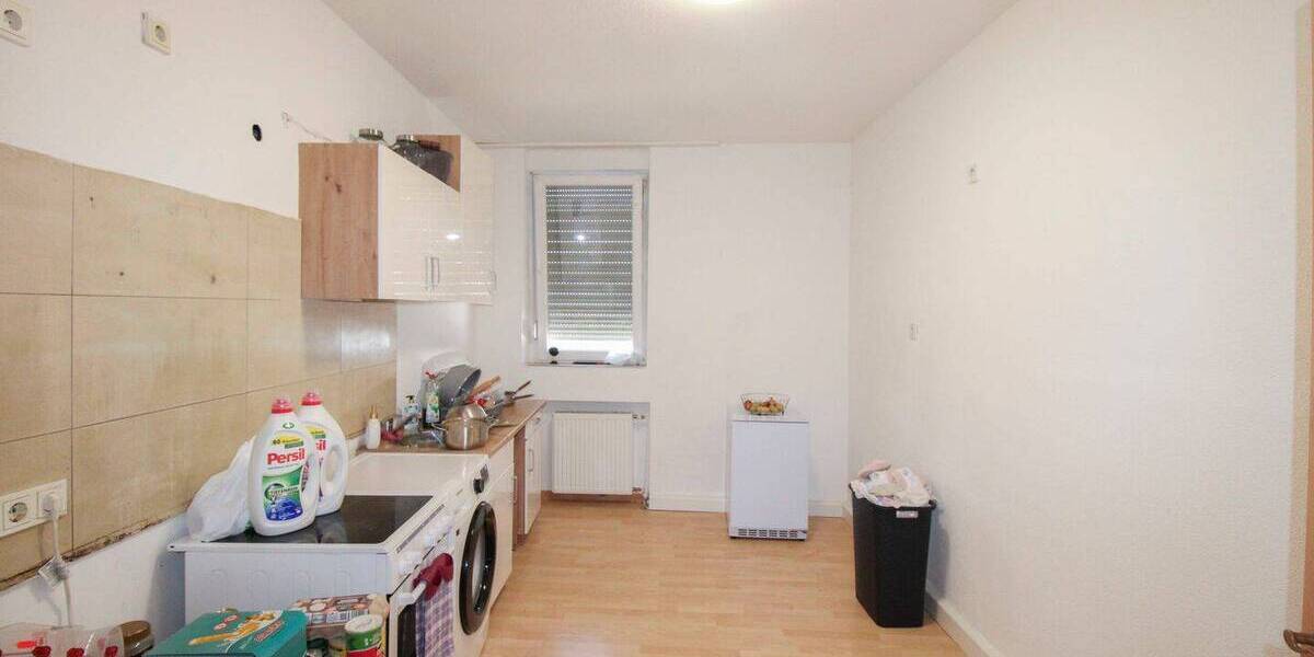 Einfamilienhaus Saarbrücken Burbach - 7 Zimmer, 148 m&sup2;, 230.000&euro; | Angebot:26723642