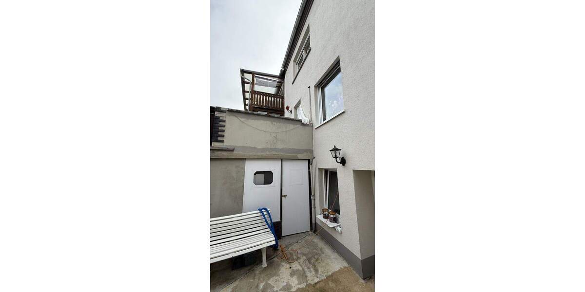 Reihenendhaus Saarbrücken / Sankt Arnual St Arnual - 7 Zimmer, 150 m&sup2;, 170.000&euro; | Angebot:25748871