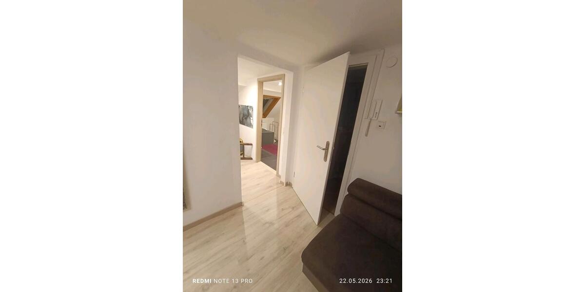 Dachgeschoßwohnung Neunkirchen - 2 Zimmer, 40 m&sup2;, 700&euro; | Angebot:26694584
