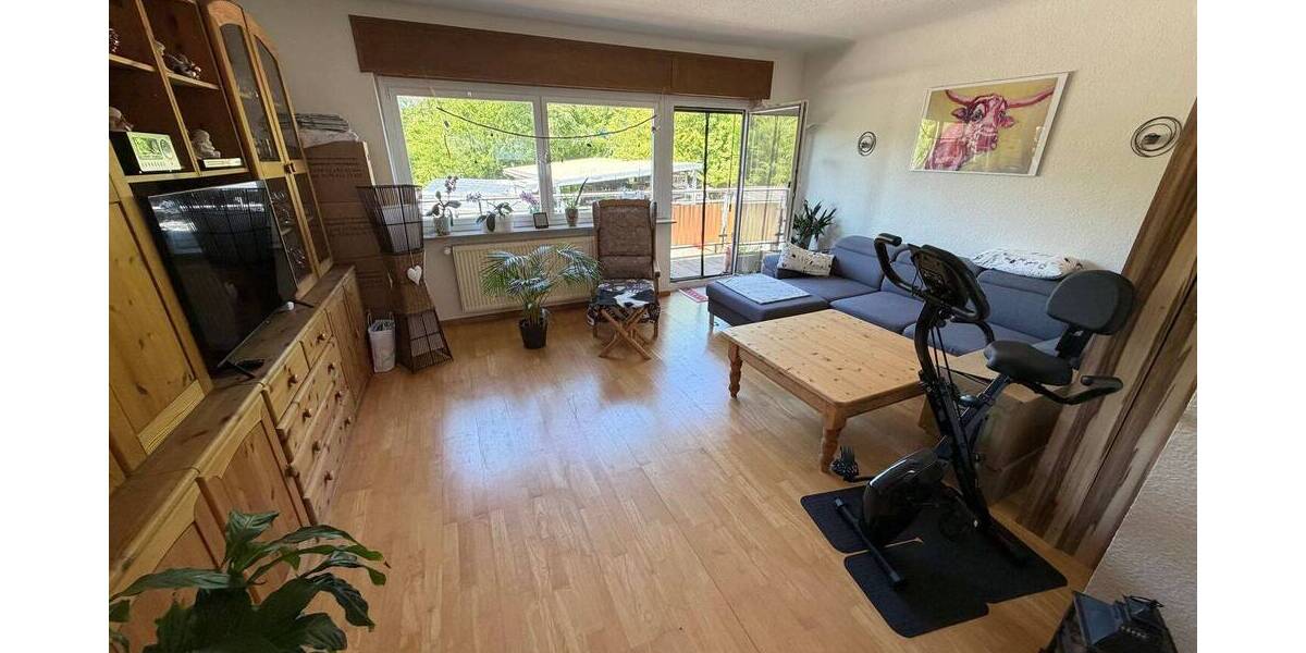 Etagenwohnung Saarbrücken Bischmisheim - 4 Zimmer, 82 m&sup2;, 700&euro; | Angebot:26569358