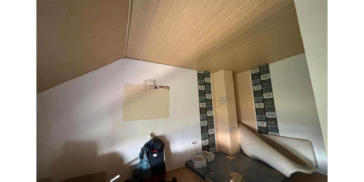 Einfamilienhaus Saarlouis - 5 Zimmer, 125 m&sup2;, 75.000&euro; | Angebot:25825038