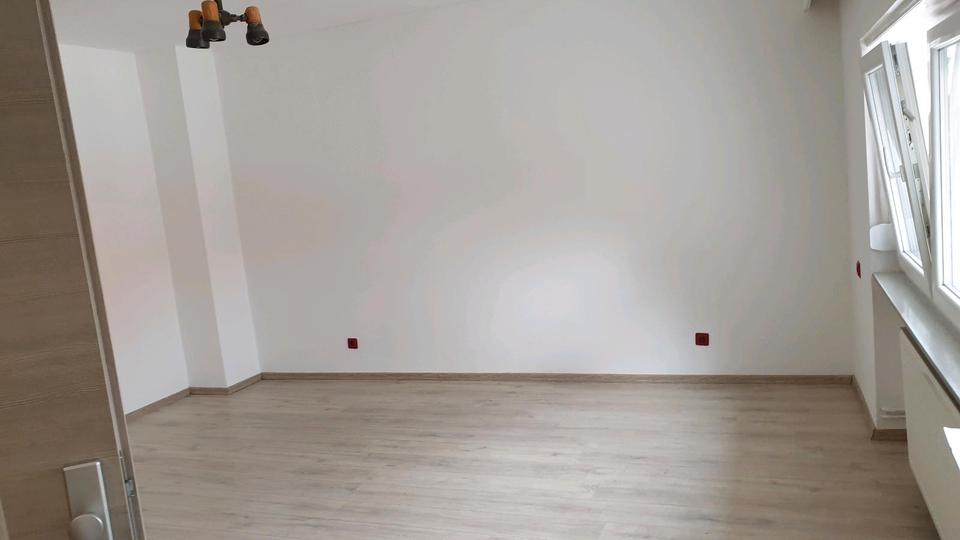 Etagenwohnung Schiffweiler - 2 Zimmer, 52 m&sup2;, 510&euro; | Angebot:25899759