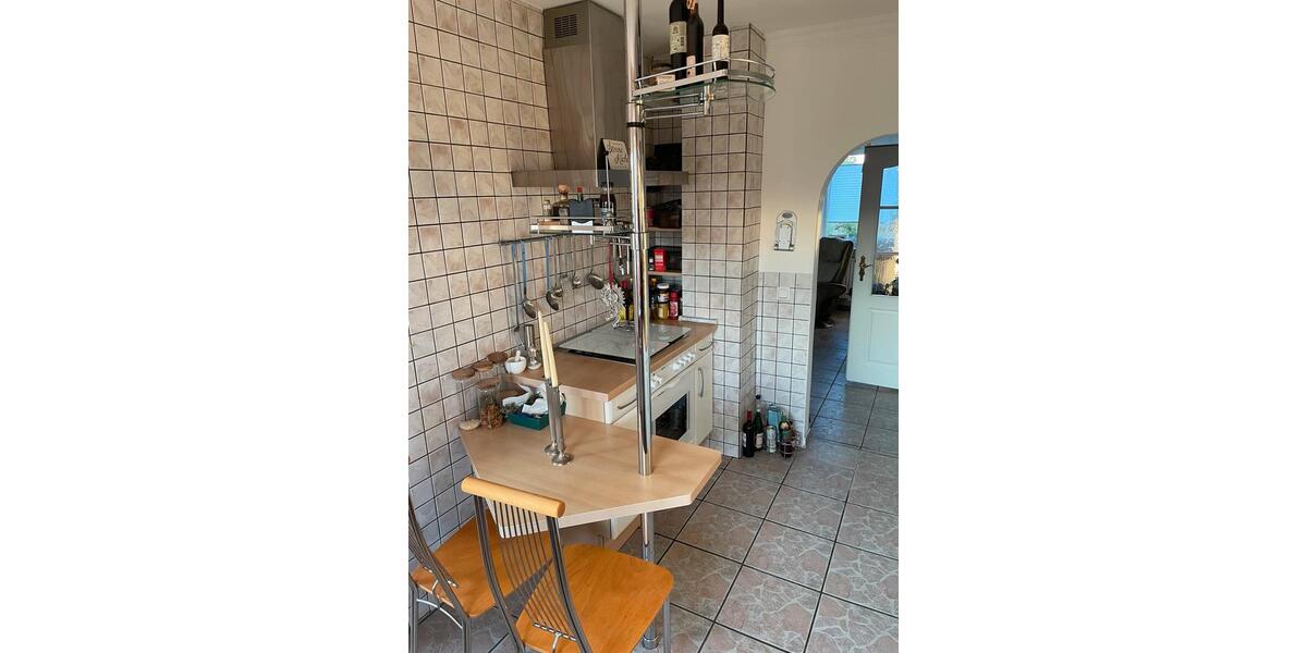 Reihenhaus Neunkirchen Heinitz - 8 Zimmer, 250 m&sup2;, 375.000&euro; | Angebot:23120743