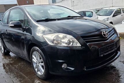 Toyota Auris 215.000 km 2.990 &euro; Saarlouis 66740