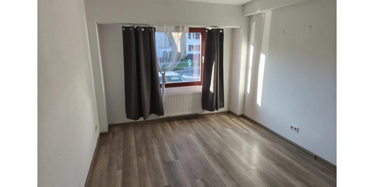 Erdgeschoßwohnung Mandelbachtal - 3 Zimmer, 83 m&sup2;, 990&euro; | Angebot:25298082