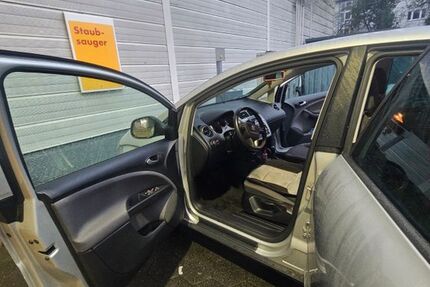 Seat Altea 120.000 km 6.800 &euro; Saarbrücken 66121