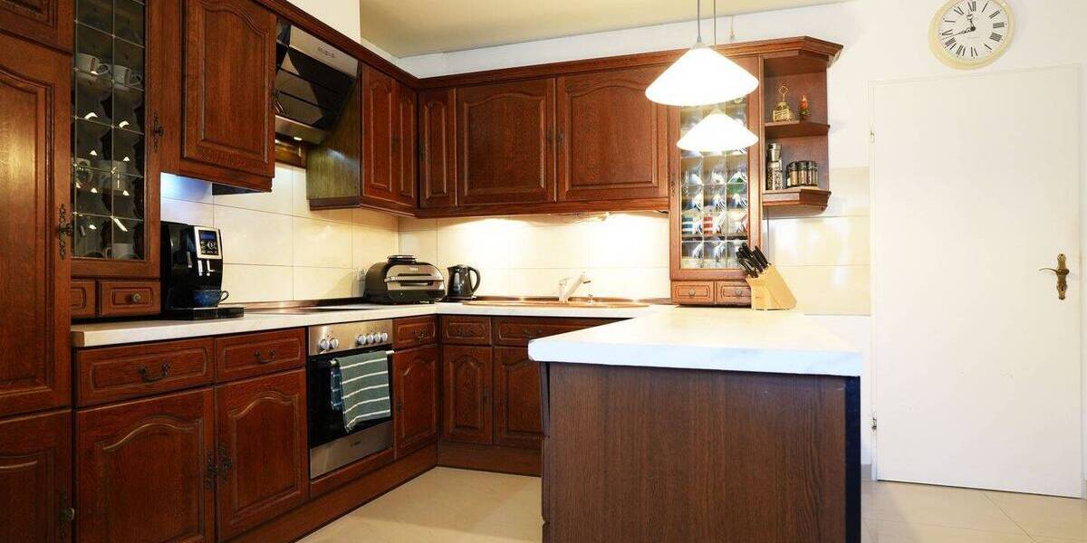 Etagenwohnung Saarbrücken Scheidt - 4 Zimmer, 126 m&sup2;, 189.000&euro; | Angebot:26274893