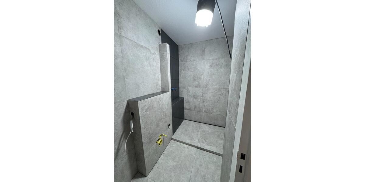 Etagenwohnung Saarbrücken - 3 Zimmer, 84 m&sup2;, 860&euro; | Angebot:25539814