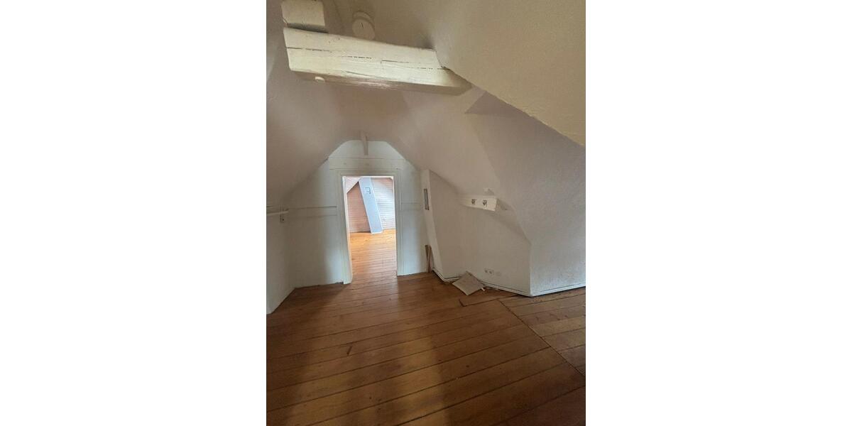 Einfamilienhaus Dillingen (Saar) - 9 Zimmer, 230 m&sup2;, 610.000&euro; | Angebot:26649842