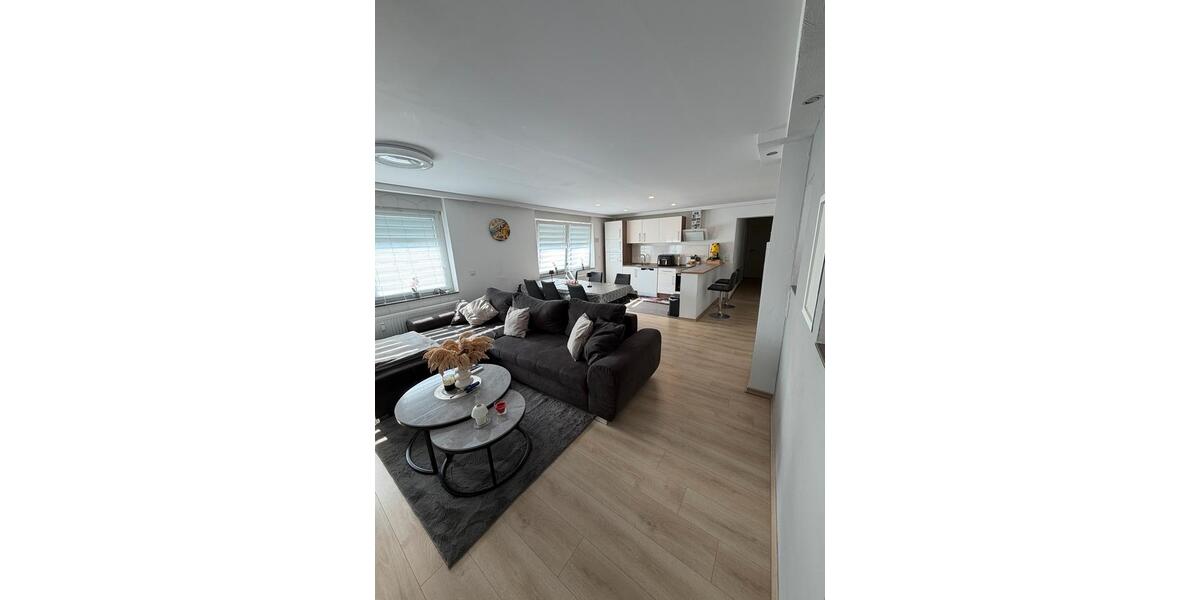 Etagenwohnung Schwalbach - 3 Zimmer, 65 m&sup2;, 650&euro; | Angebot:25874199