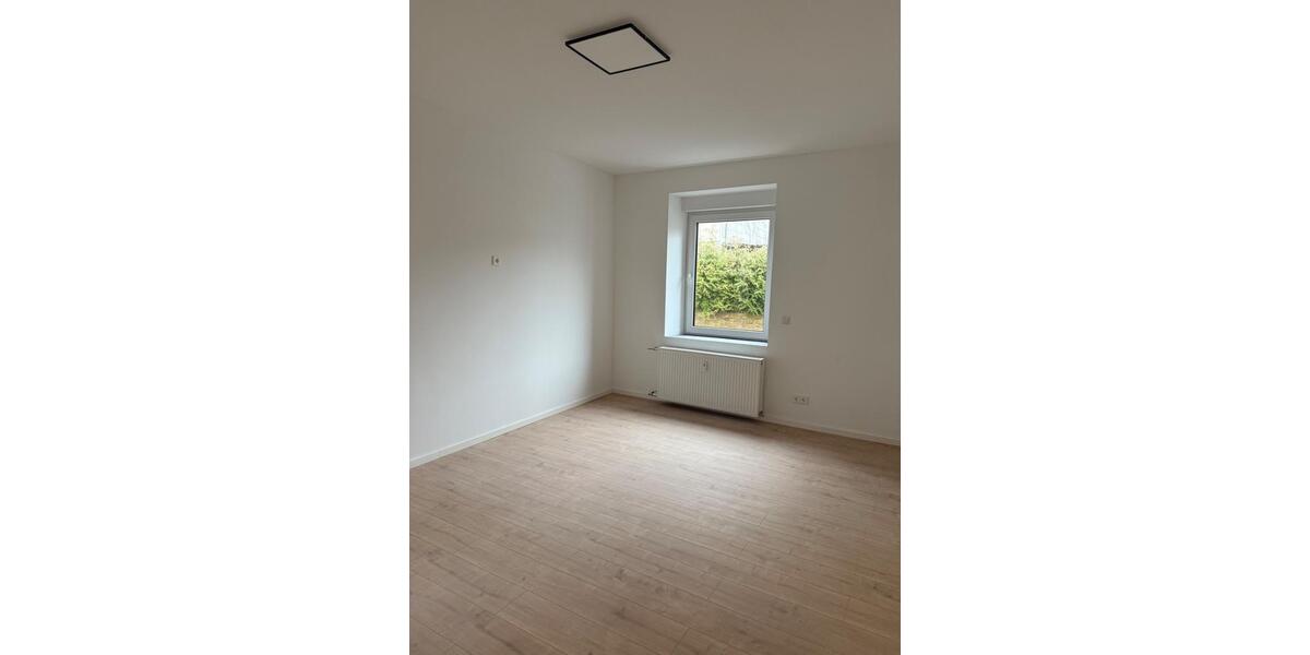 Erdgeschoßwohnung Sankt Wendel - 5 Zimmer, 114 m&sup2;, 900&euro; | Angebot:23871841