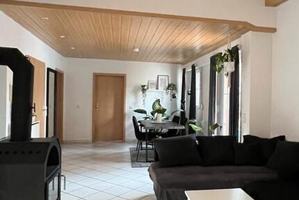 Wohnung Saarbrücken Scheidt - 3 Zimmer, 93 m&sup2;, 1.000&euro; | Angebot:25905778