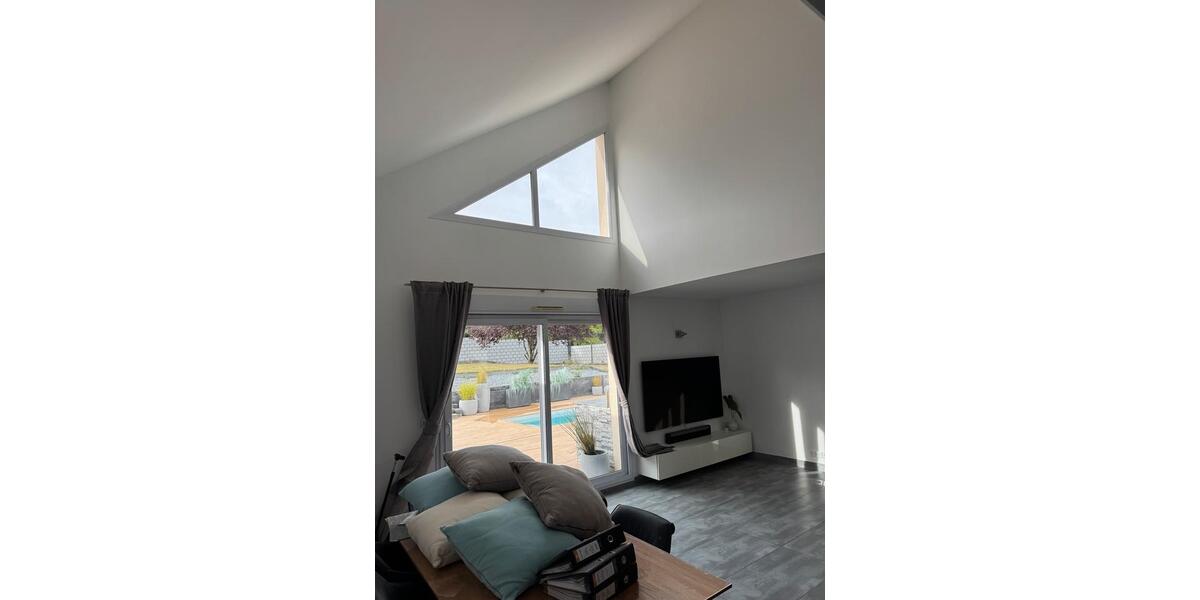 Einfamilienhaus Saarbrücken - 6 Zimmer, 150 m&sup2;, 499.000&euro; | Angebot:25656747