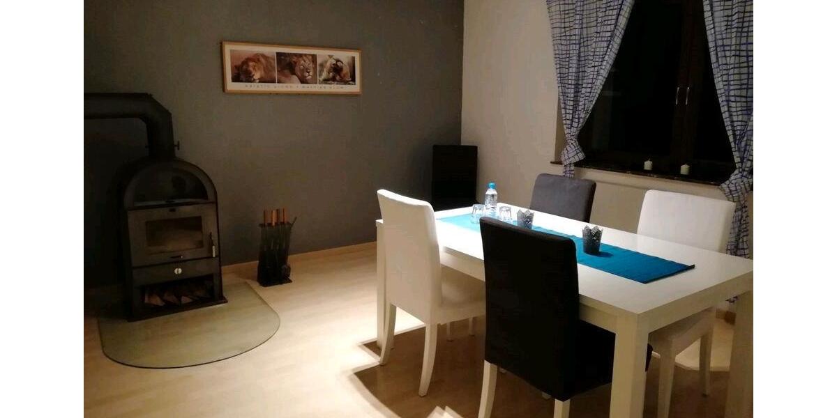 Mehrfamilienhaus, Wohnhaus Überherrn - 6 Zimmer, 166 m&sup2;, 355.000&euro; | Angebot:26688475