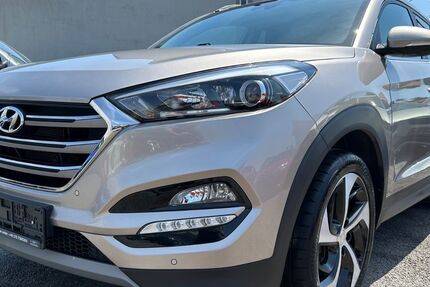 Hyundai TUCSON 125.000 km 13.390 &euro; Saarbrücken 66117