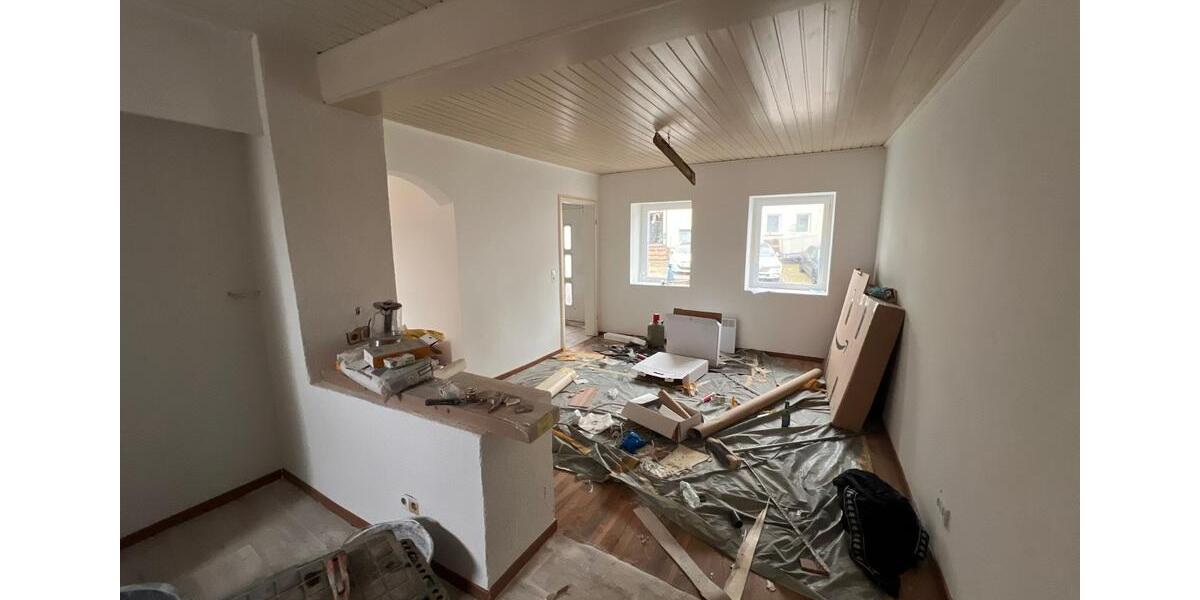 Einfamilienhaus Lebach - 5 Zimmer, 100 m&sup2;, 149.000&euro; | Angebot:24852241