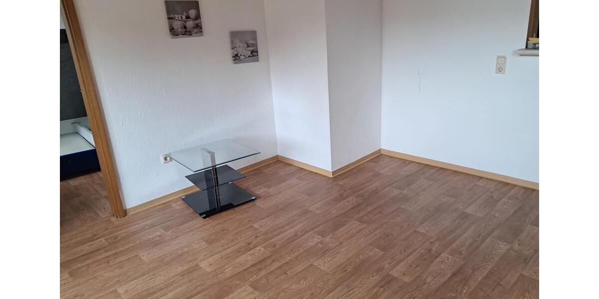 Etagenwohnung Völklingen - 2 Zimmer, 70 m&sup2;, 650&euro; | Angebot:26652039