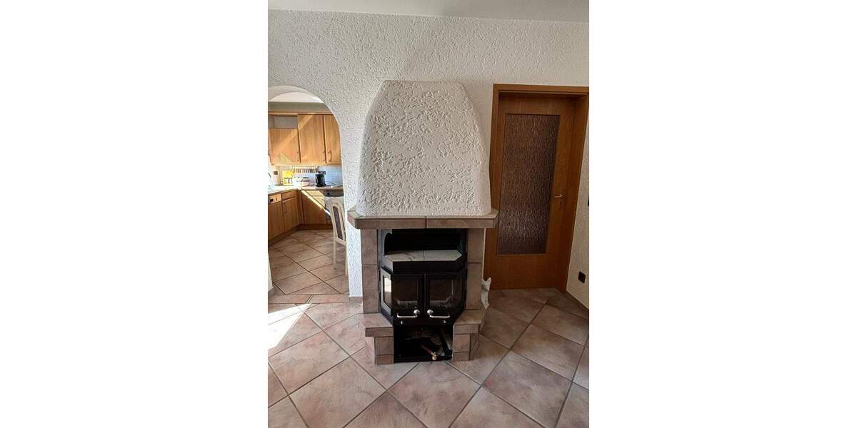 Mehrfamilienhaus, Wohnhaus Neunkirchen Wiebelskirchen - 6 Zimmer, 178 m&sup2;, 229.000&euro; | Angebot:25706021