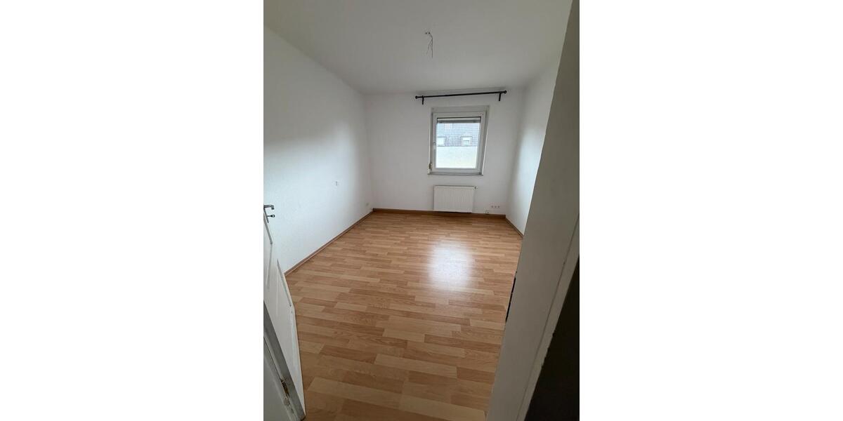 Etagenwohnung Zweibrücken - 2 Zimmer, 65 m&sup2;, 353&euro; | Angebot:25998428