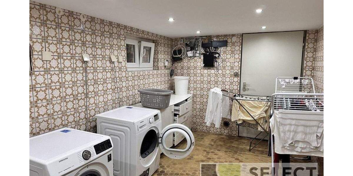 Mehrfamilienhaus, Wohnhaus Püttlingen - 7 Zimmer, 211 m&sup2;, 479.000&euro; | Angebot:25736186