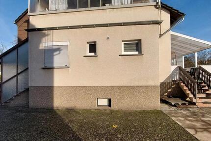 Haus Überherrn - 7 Zimmer, 160 m&sup2;, 180.000&euro; | Angebot:24352512