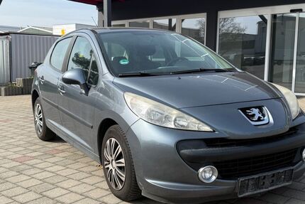 Peugeot 207 160.000 km 3.190 &euro; Sankt. Wendel 66606