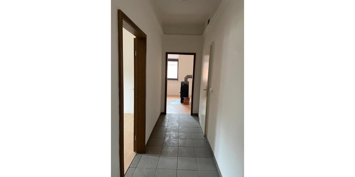 Dachgeschoßwohnung Saarbrücken Malstatt - 3 Zimmer, 66 m&sup2;, 550&euro; | Angebot:26024360