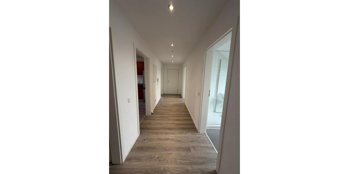Dachgeschoßwohnung Heusweiler - 4 Zimmer, 78 m&sup2;, 640&euro; | Angebot:26558304
