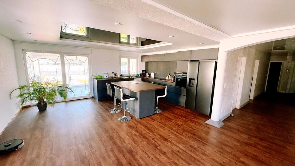 Einfamilienhaus Saarbrücken Kieselhumes - 4 Zimmer, 150 m&sup2;, 370.000&euro; | Angebot:25922410
