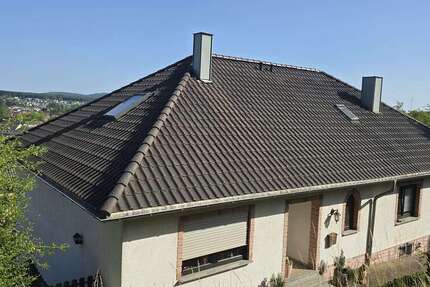 Haus Schmelz - 8 Zimmer, 250 m&sup2;, 295.000&euro; | Angebot:21362695